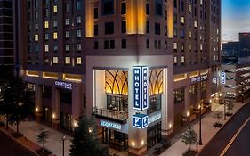 Courtyard By Marriott Atlanta Midtown